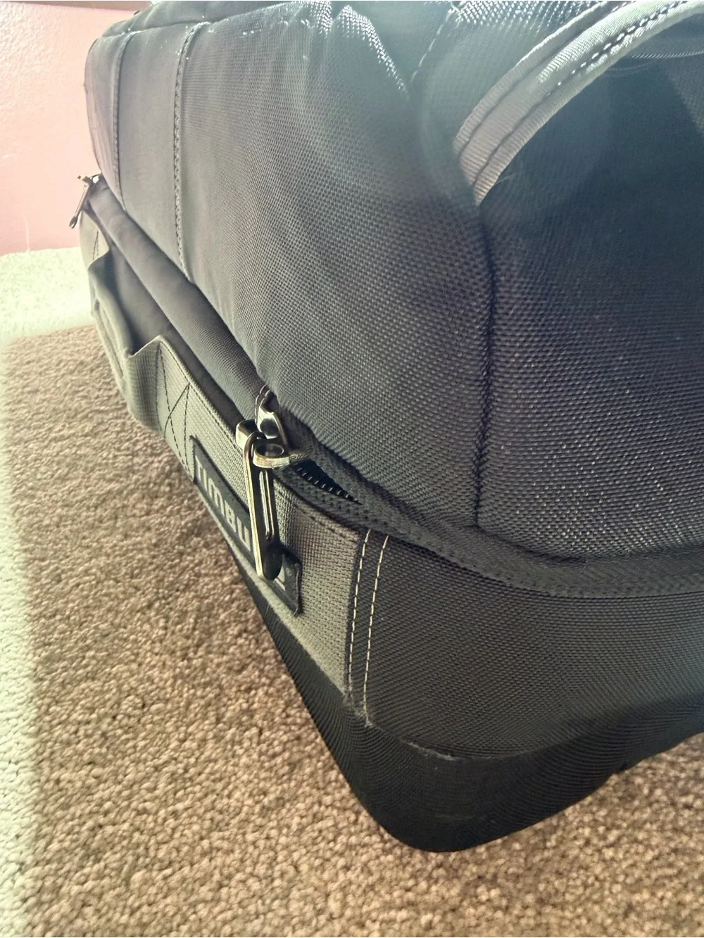 Timbuk2 Copilot Luggage Roller 2-Wheel Rolling Suitcase Carry On Black Grey